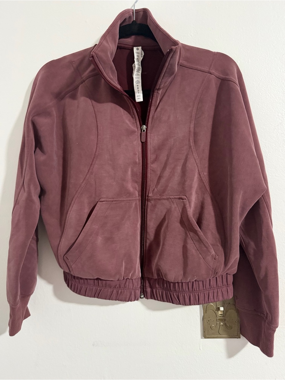 Lululemon Softstreme funnel neck full zip up